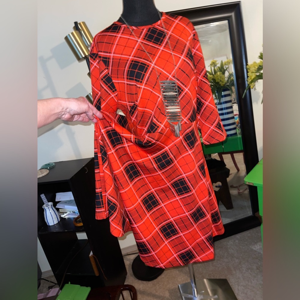 Women’s holiday red plaid dress.